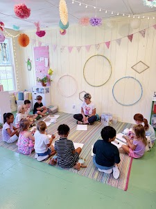 PinkArtPixie place picture